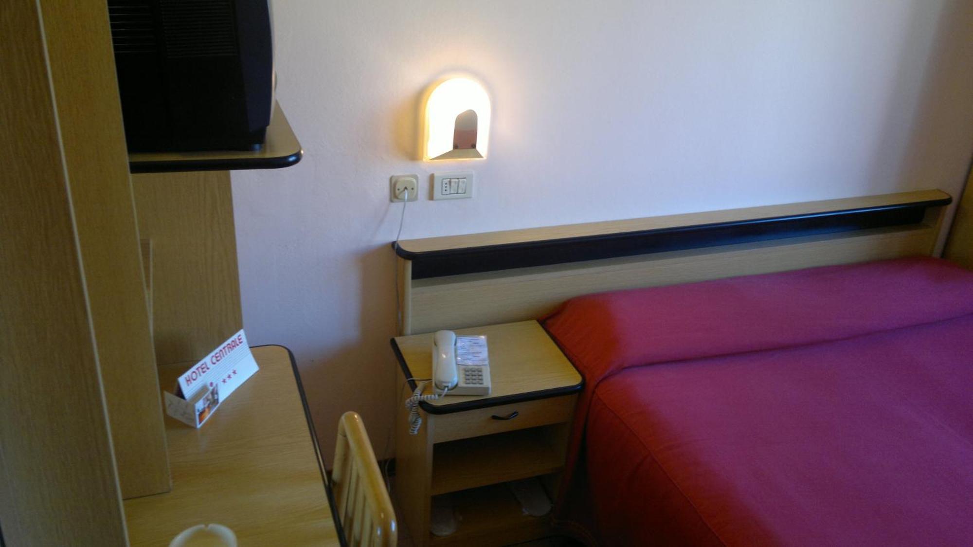 Hotel Centrale Argenta Εξωτερικό φωτογραφία
