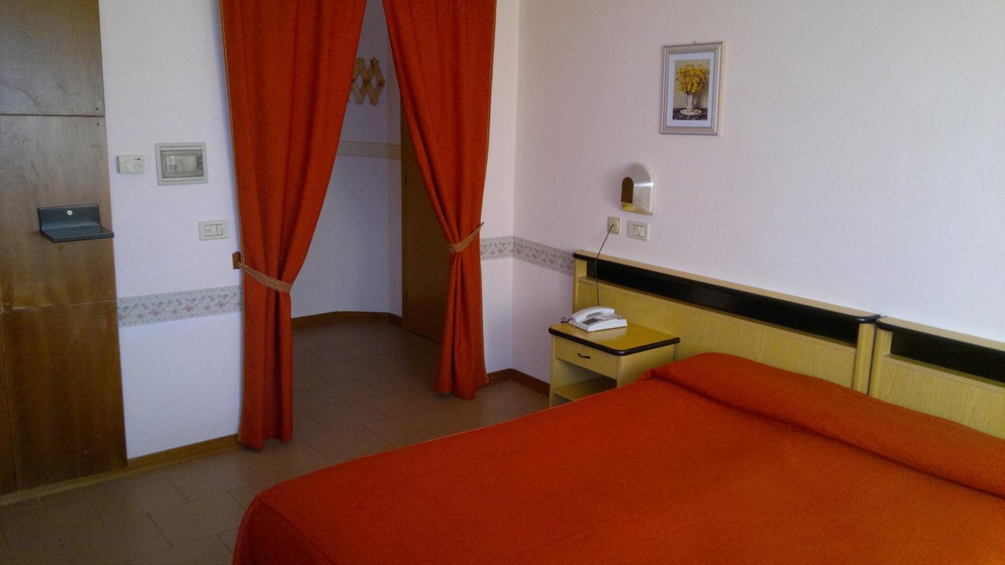 Hotel Centrale Argenta Εξωτερικό φωτογραφία