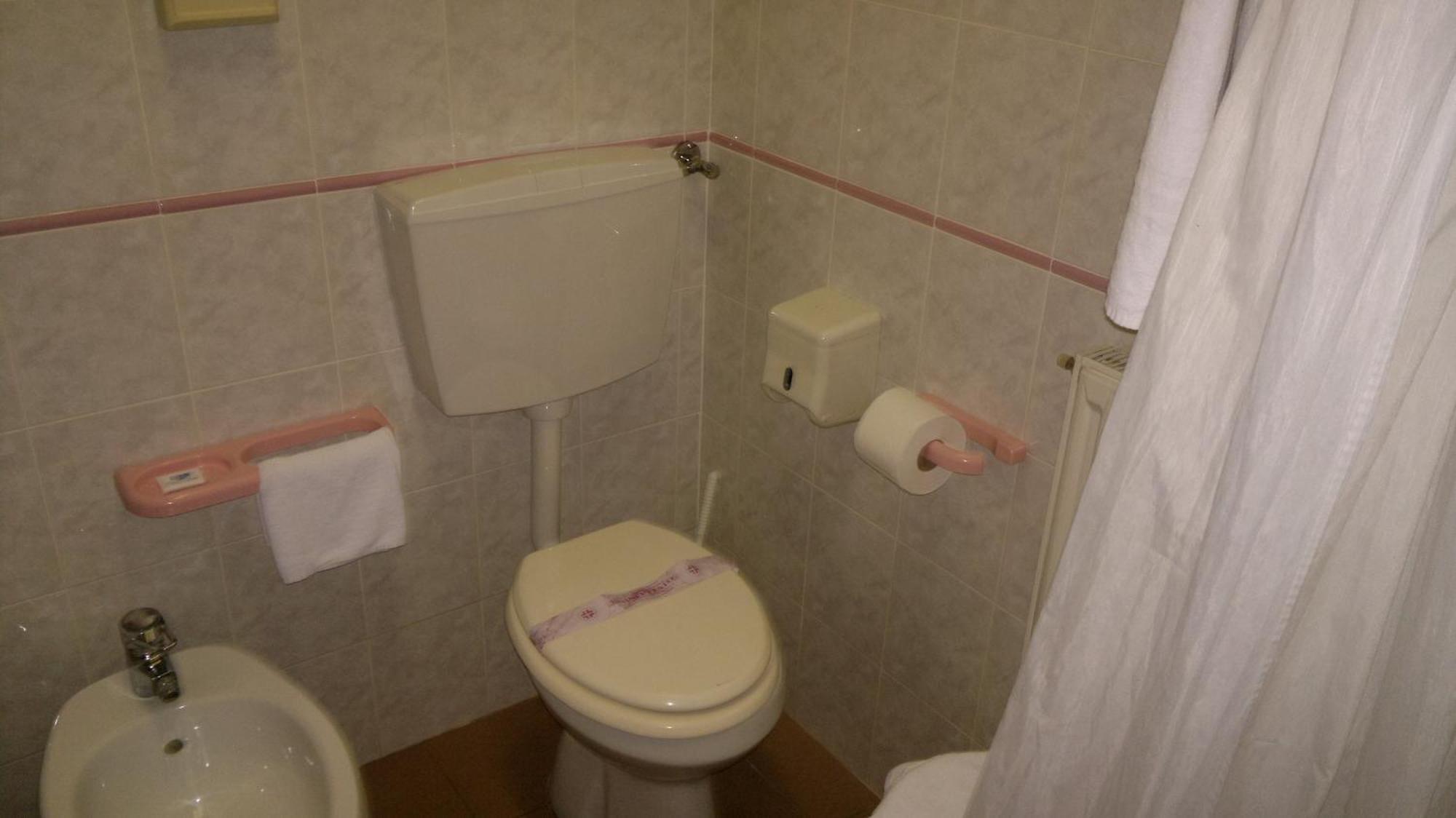 Hotel Centrale Argenta Εξωτερικό φωτογραφία