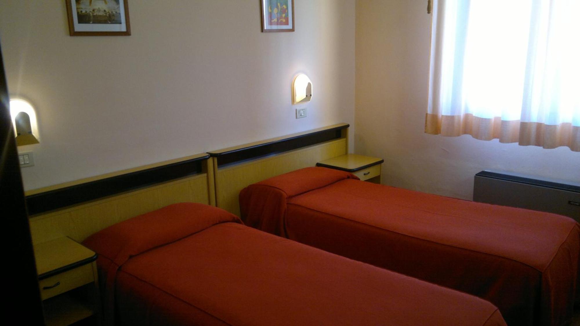 Hotel Centrale Argenta Εξωτερικό φωτογραφία